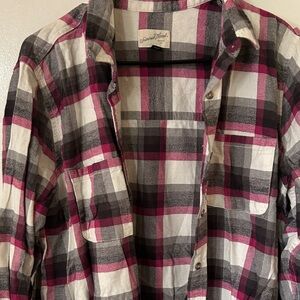 Universal Thread Pink and Black Plaid Casual Shirt